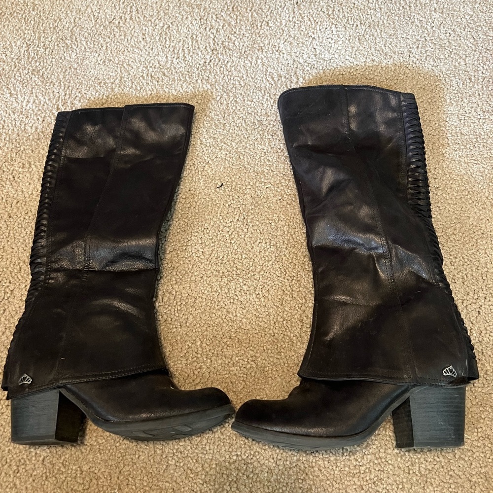 Fergalicious healed boots